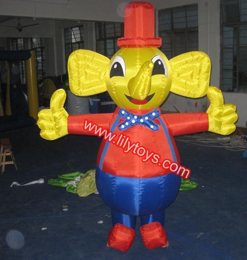 moving carton elephant