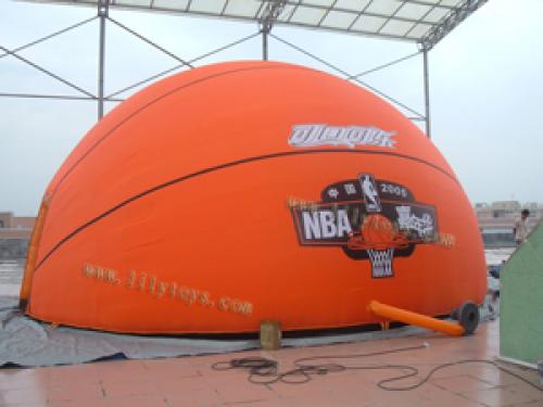 Fotball tents