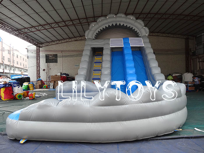 inflatable water slide