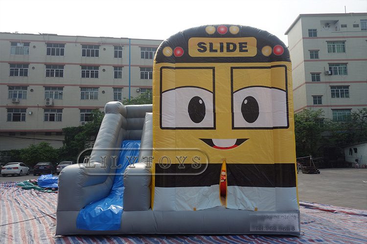 Cute bus combo