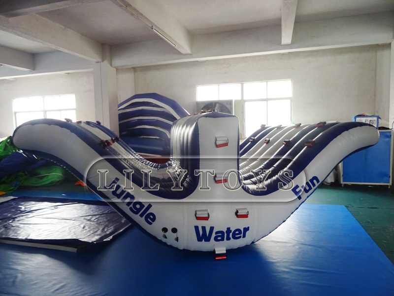 WATER TOYS - 114