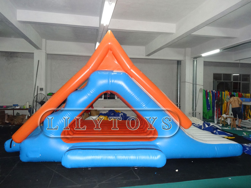 WATER TOYS - 103
