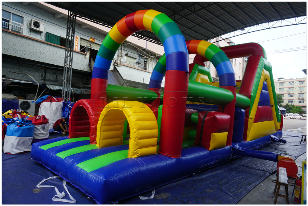 inflatable obstacle courses-10