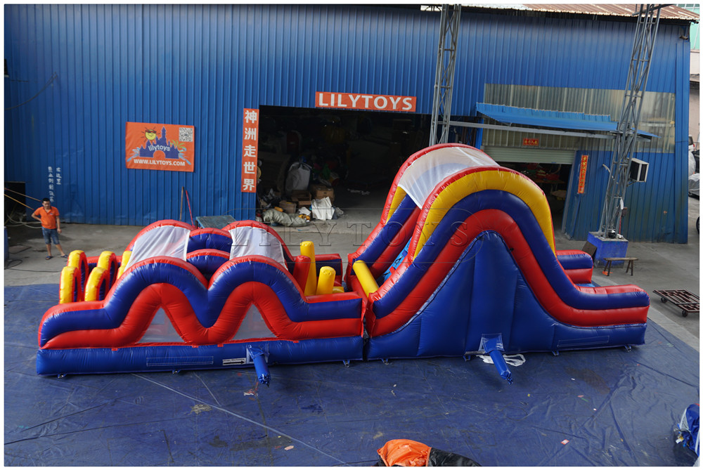 inflatable obstacle courses-09