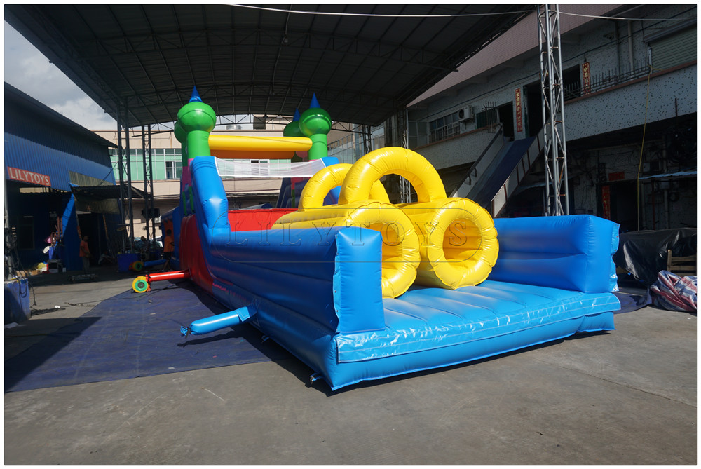 inflatable obstacle courses-21