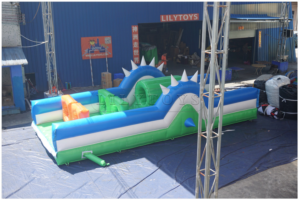 inflatable obstacle courses-49