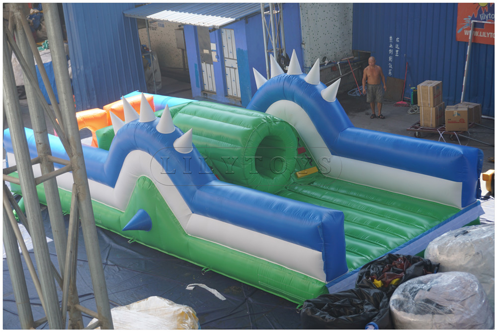 inflatable obstacle courses-49