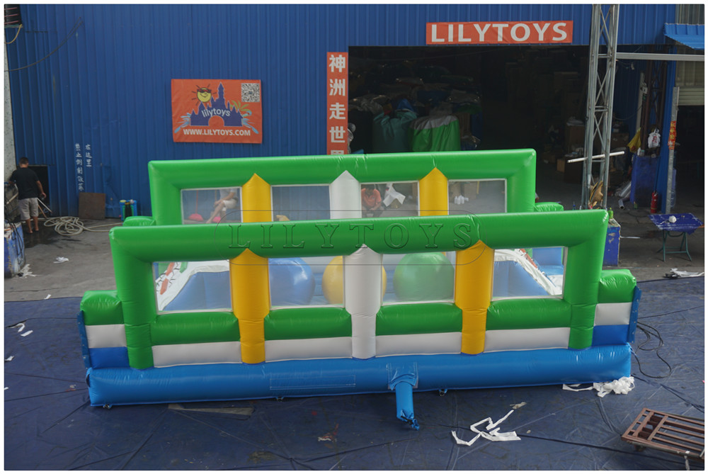 inflatable obstacle courses-43