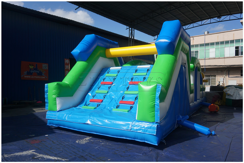 inflatable obstacle courses-40