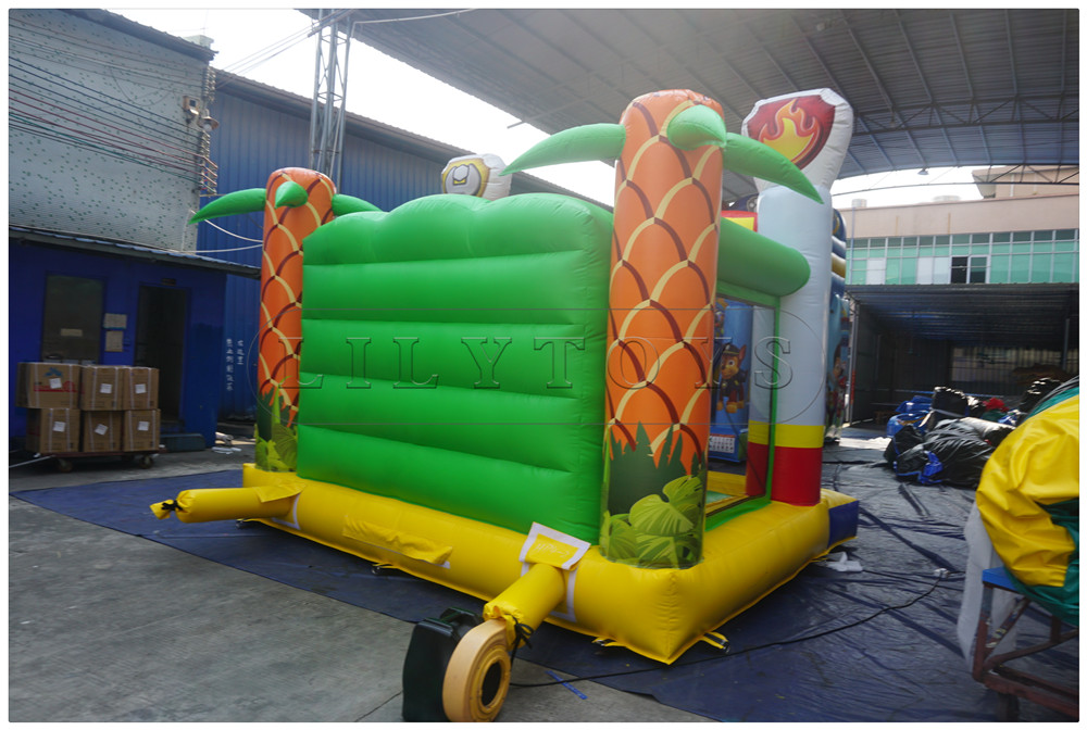 bouncer-1