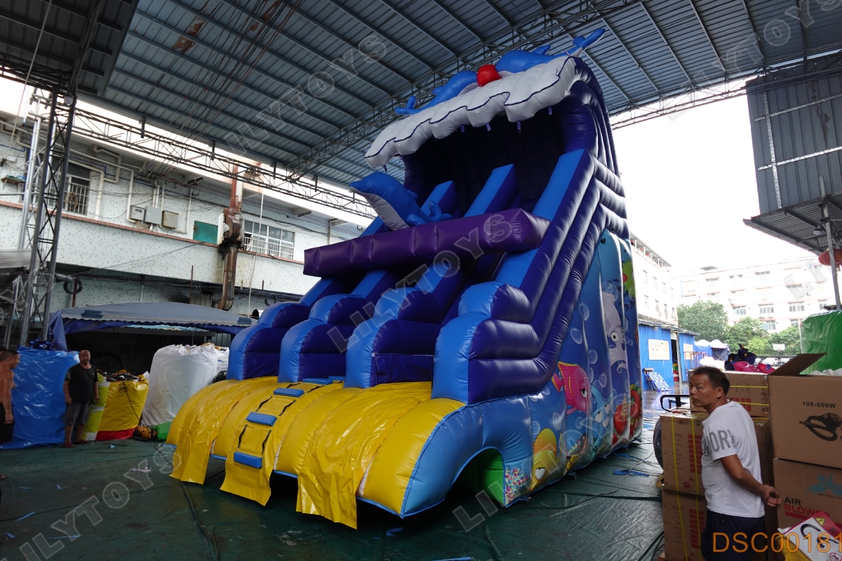 2024-waterslide 01