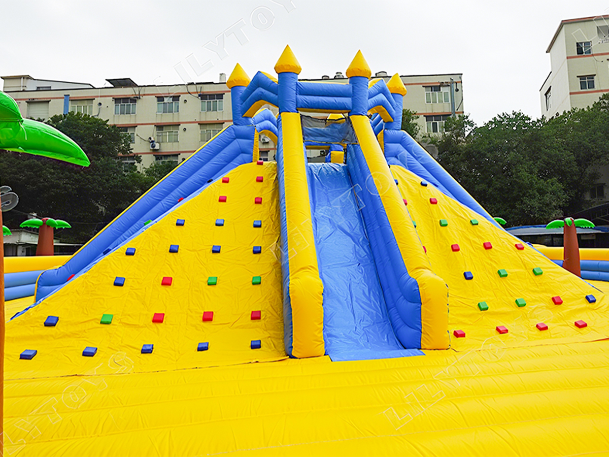 Inflatable Park 7
