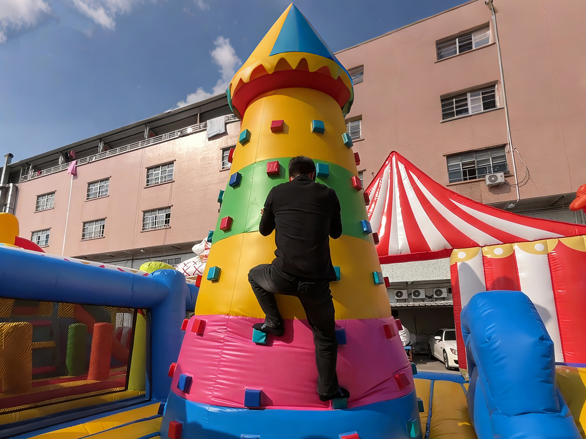 Inflatable Park 10
