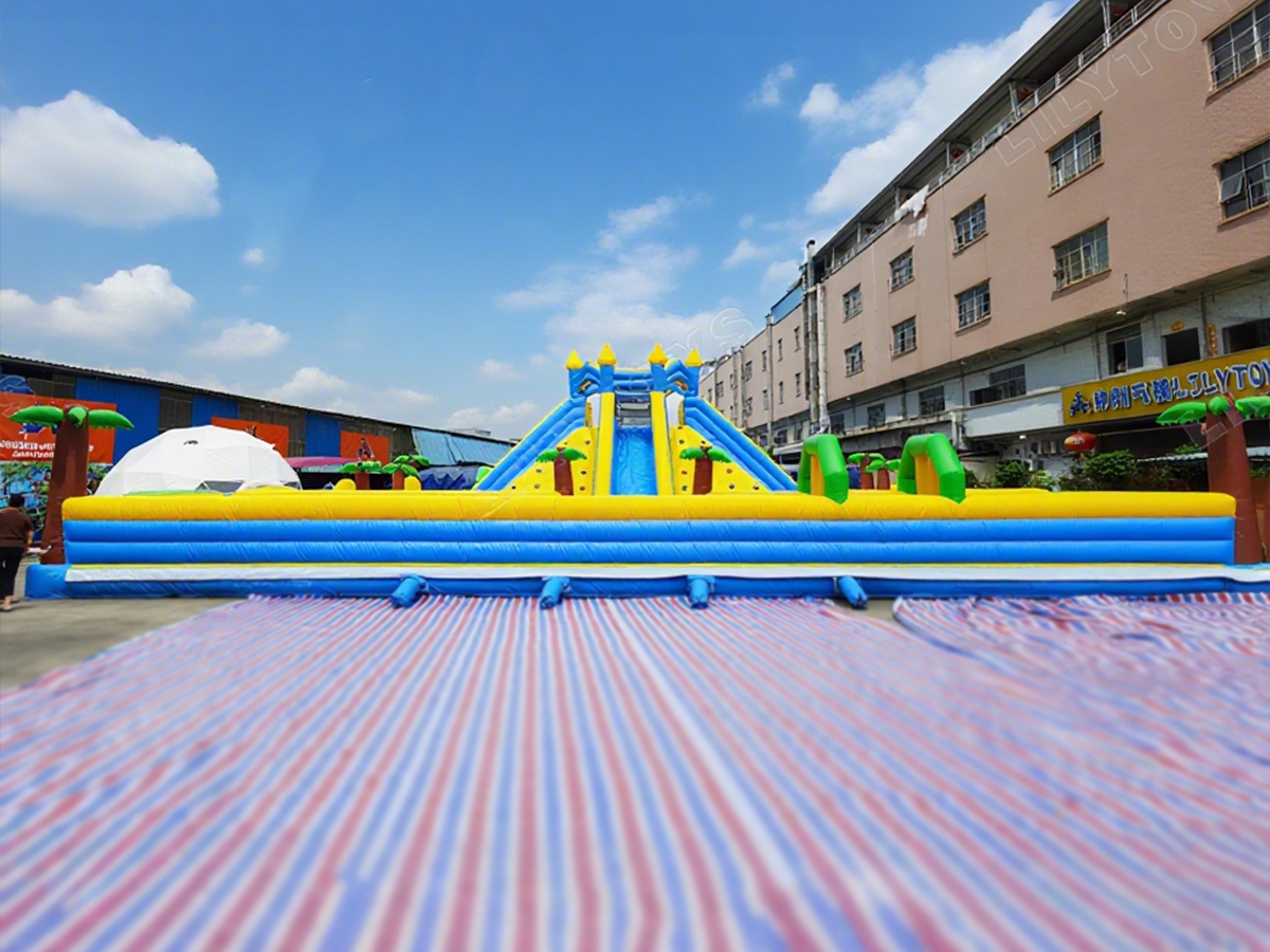 Inflatable Park 7